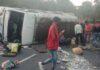 Hazaribagh Accident : भीषण सड़क हादसा, बस पलटने से तीन की दर्दनाक मौत दर्जनभर घायल......