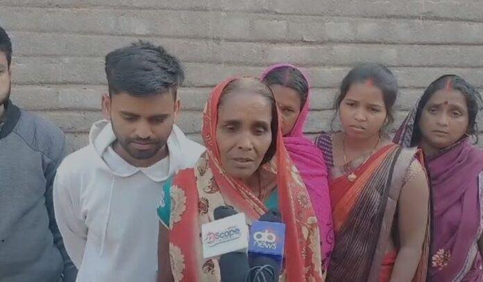 Deoghar : दो लाख रुपए और मोटरसाइकिल के लिए महिला की हत्या का आरोप, मामला दर्ज...