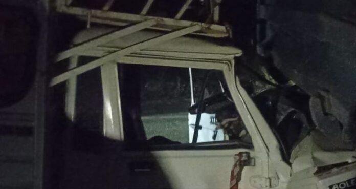 गीूहब Ranchi Accident : हाईवा से जा टकराई पिकअप वैन, दो की दर्दनाक मौत, दो गंभीर...