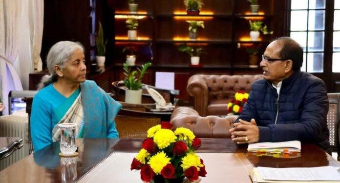 Budget को लेकर केन्द्रीय मंत्री शिवराज सिंह चौहान ने वित्त मंत्री निर्मला सीतारमण के साथ की बैठक...