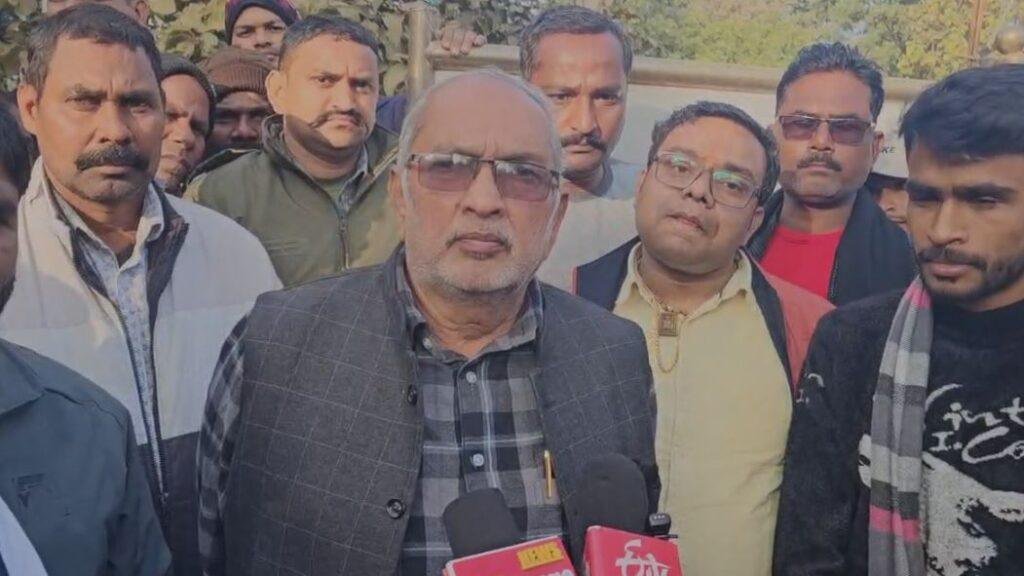 Hazaribagh DCLR राजकिशोर प्रसाद ने स्वतः सदर एसडीएम का पदभार किया ग्रहण... | 22Scope News चूह min 22Scope News