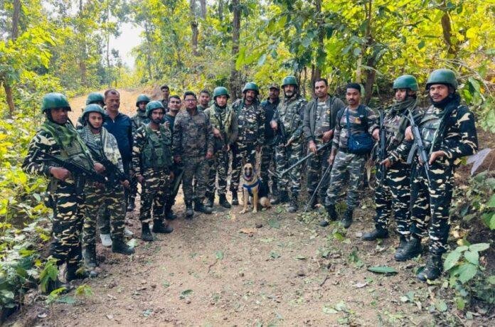 Gumla : माओवादियों की साजिश नाकाम, जंगल से आईईडी बम बरामद...