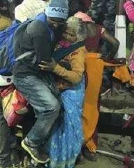 महाकुंभ भगदड़ के दौरान का दृश्य