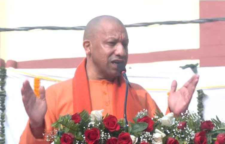 सीएम योगी आदित्यनाथ।
