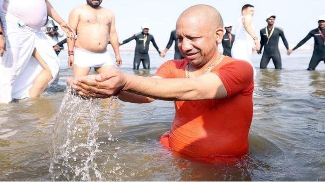 NCR की तर्ज पर वाराणसी और प्रयागराज-चित्रकूट में बनेंगे दो नये विकास क्षेत्र महाकुंभ में बुधवार दोपहर सीएम योगी ने लगाई डुबकी