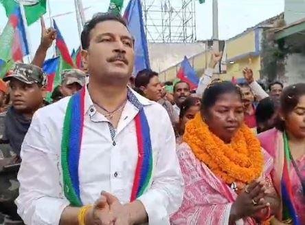 Breaking : लोहरदगा से एनडीए प्रत्याशी नीरु शांति भगत ने आजसू से दिया इस्तीफा, जेएमएम में हो सकती है शामिल !