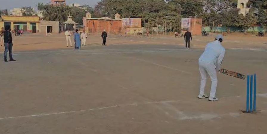 Jamtara : मैच के दौरान मंत्री