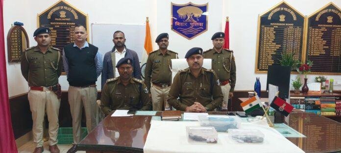 बड़े वारदात की कर रहे थे Planning, पुलिस ने 13 को दबोचा