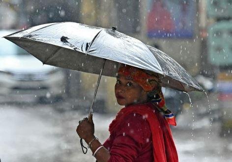 84 झारखंड में फिर बदलेगा मौसम का मिजाज, पश्चिमी क्षेत्रों में हल्की बारिश की संभावना