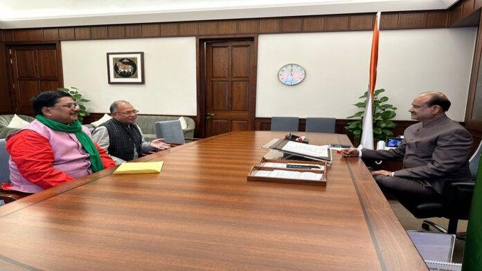 DM के खिलाफ सासंद सुदामा ने लोकसभा अध्यक्ष व संसदीय मंत्री से की शिकायत, कार्रवाई का किया मांग