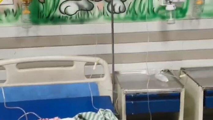 ट्रेन से कटकर पिता की दर्दनाक मौत, पुत्र गंभीर रूप से घायल