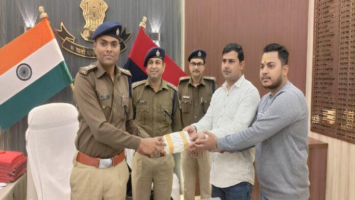 भोजपुर SP द्वारा नवादा थाना क्षेत्र से लूटे गए 630 ग्राम सोना बरामद
