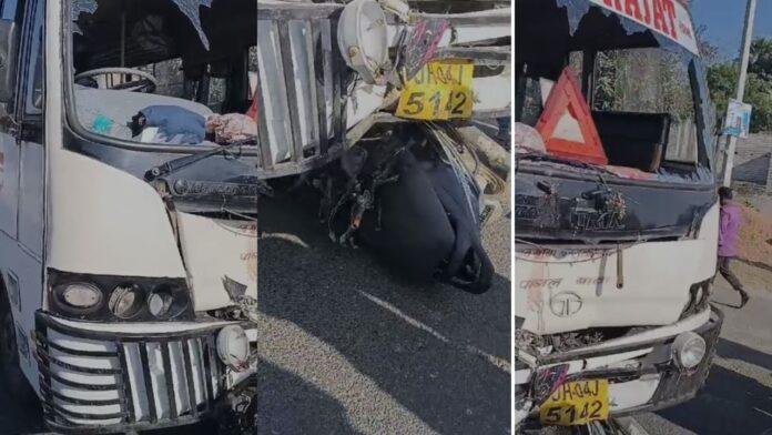 Pakur Breaking : दर्दनाक मौत! बस के कुचलने से इतनों की मौत, एक गंभीर...