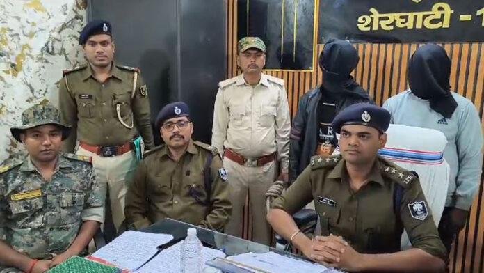STF, CRPF व जिला पुलिस की संयुक्त कार्रवाई, 2 नक्सली गिरफ्तार