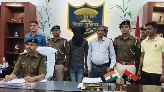 25 हजार का इनामी बदमाश गिरफ्तार, दर्जनों कांड में रहा है संलिप्त