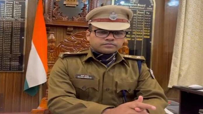 अपराधियों के लिए पुलिस का बड़ा फरमान, सरेंडर नहीं करने वालों की कुर्की जब्ती का आदेश