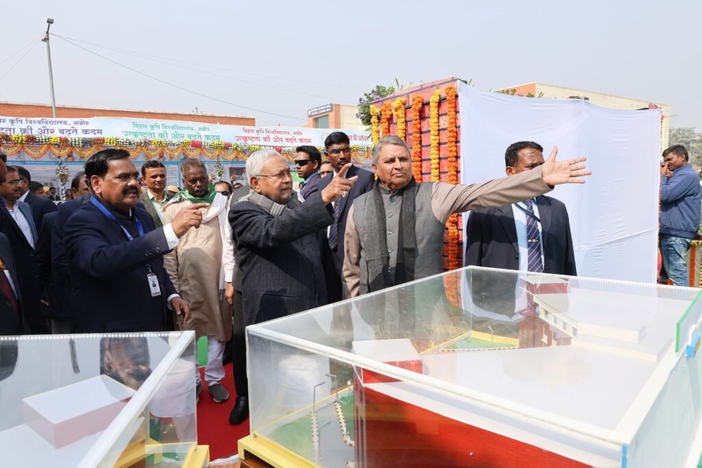 मुख्यमंत्री ने चौथे चरण की भागलपुर से की शुरुआत, कई योजनाओं का किया उद्घाटन व शिलान्यास | 22Scope News Nitish BHagalpur 5 1 22Scope News