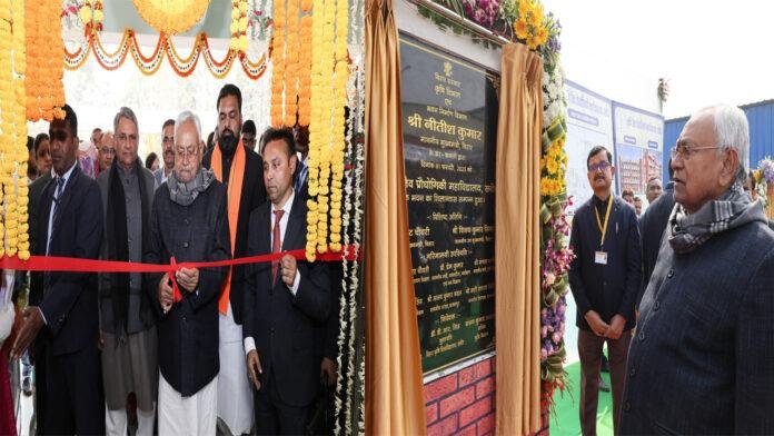 Nitish-BHagalpur मुख्यमंत्री ने चौथे चरण की भागलपुर से की शुरुआत, कई योजनाओं का किया उद्घाटन व शिलान्यास
