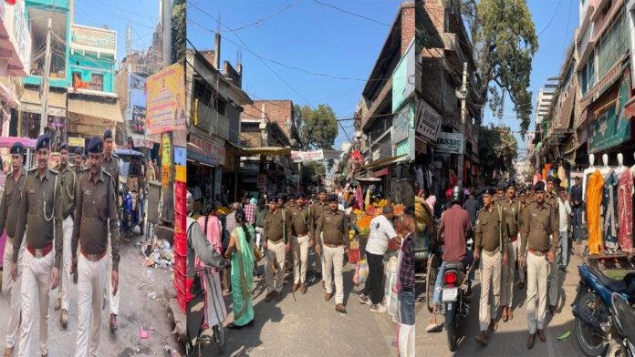 सरस्वती पूजा को लेकर पुलिस का फ्लैग मार्च