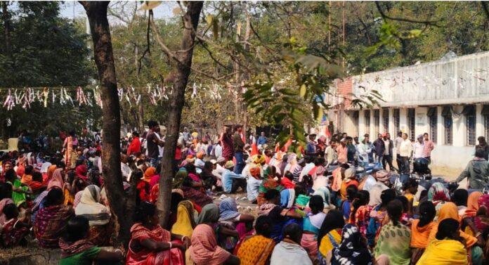 Ramgarh : हेसालोंग में भाकपा माले कार्यकर्ताओं की बैठक, पार्टी मजबूत करने का लिया निर्णय...