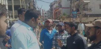Ranchi : टॉप फ्लोर से ट्रॉली टूटकर गिरी जमीन पर, मौके पर ही शख्स की मौत, ग्रामीणों ने कर दी...