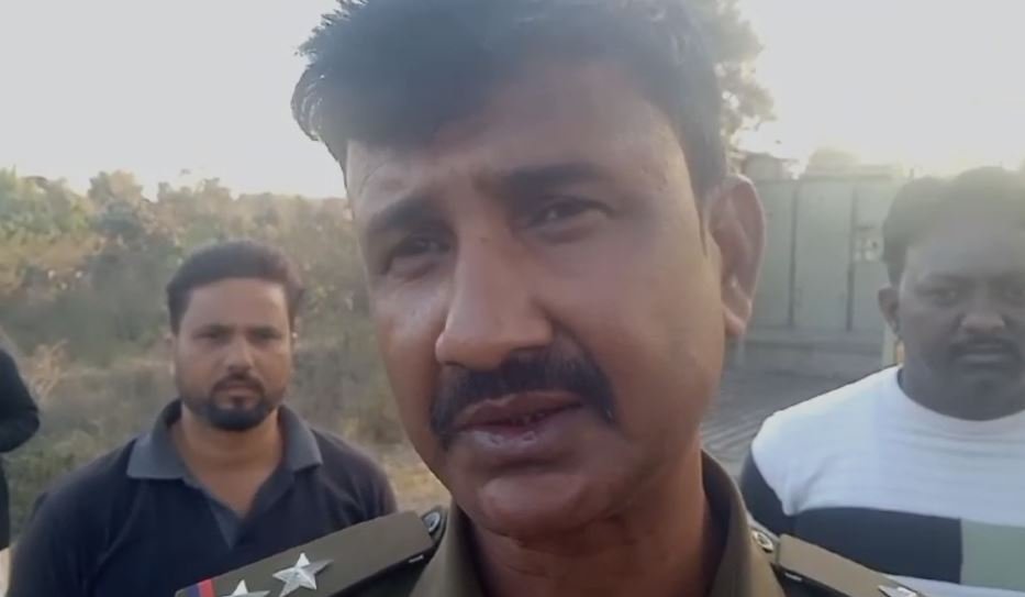 Bokaro Accident : अज्ञात वाहन ने बाइक को कुचला, डिनोब्ली स्कूल के फादर की मौत...