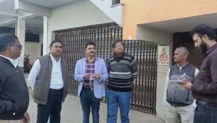ज548 Hazaribagh : चौपारण के आशना क्लीनिक में स्वास्थ्य विभाग की टीम ने अचानक बोला धावा, ये है मामला...