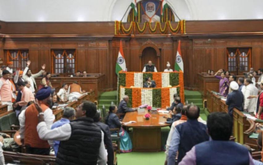 दिल्ली विधानसभा का दृश्य