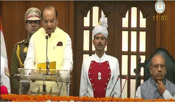 दिल्ली विधानसभा में अभिभाषण देते उपराज्यपाल।