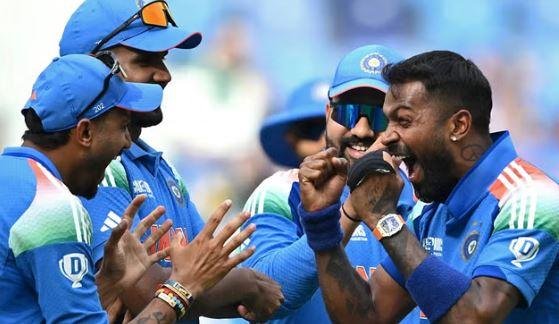 पाकिस्तान के खिलाफ गेंदबाजी में भारतीयों का जोश हाई