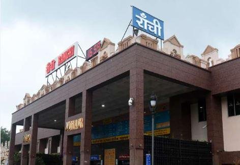 Ranchi : दिल्ली स्टेशन में भगदड़ के बाद हाई अलर्ट मोड पर रांची के स्टेशन...