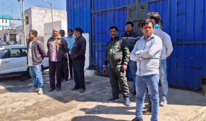 पीाप Hazaribagh : ट्रैक पर रेलवे कर्मचारी का मिला कटा हुआ शव, जांच में जुटी पुलिस...