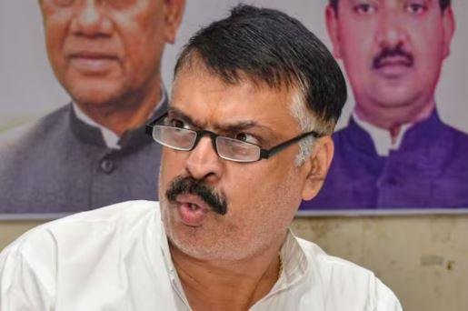 पीु Jharkhand Politics : कुछ बोलने से पहले अपने अंदर झांक ले बीजेपी-राजेश ठाकुर का जवाब...