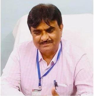 यूपी के Ballia में सरकारी अस्पतालों में तैनात फर्जी स्टाफ नर्सों के खिलाफ FIR, सभी फरार CMO डॉ. विजय पति द्विवेदी