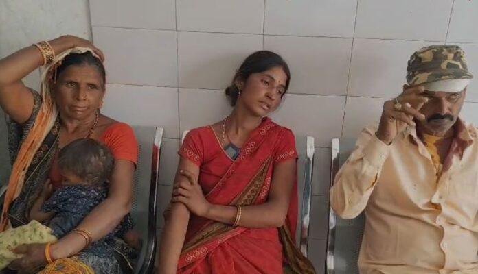 Giridih : दो पक्षों में खूनी संघर्ष, खून से सनी जमीन और...