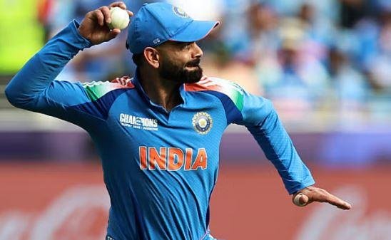 विराट कोहली ने पाकिस्तान के खिलाफ शतक ठोंक तोड़े कई रिकार्ड पाकिस्तान के खिलाफ मैच के दौरान विराट कोहली