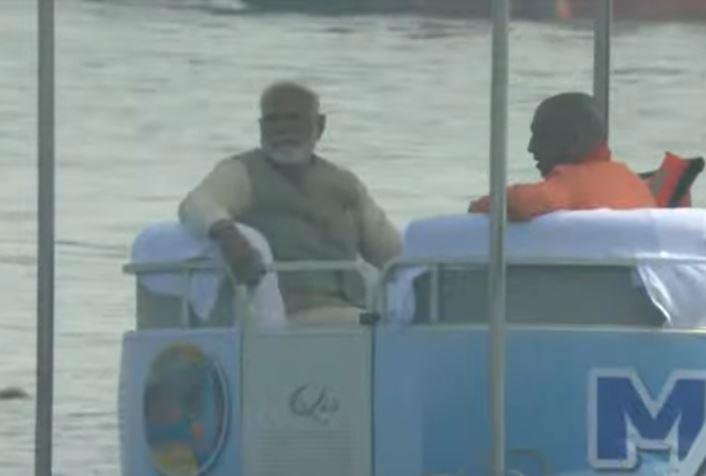 PM Modi ने महाकुंभ के समापन पर लिखा ब्लॉग - हमारी आराधना में कुछ कमी रह गई हो तो क्षमा करिएगा... महाकुंभ 2025 में संगम में पीएम मोदी संग सीएम योगी