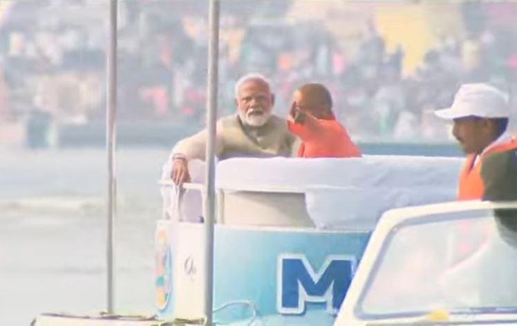 PM Modi ने महाकुंभ के समापन पर लिखा ब्लॉग - हमारी आराधना में कुछ कमी रह गई हो तो क्षमा करिएगा... महाकुंभ 2025 में संगम में पीएम मोदी संग सीएम योगी