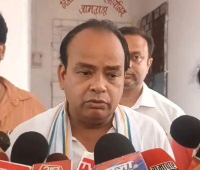 रघुवर दास पर मंत्री इरफान का हमला, बोले- 'सनातन धर्म का ठेका नहीं ले रखा है आपने