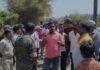 Dhanbad : भूमि विवाद में दो गुटों में भिड़ंत के बाद बिगड़ा माहौल, पुलिस बल तैनात...