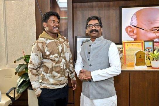 IPL 2025 में Robin Minz के पदार्पण पर CM Hemant Soren ने दी शुभकामनाएं...
