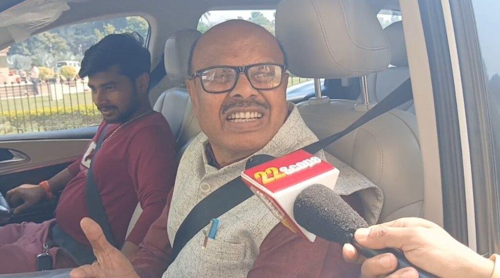 बिहार विधानसभा Live : नालंदा की घटना पर सदन में विपक्ष का हंगामा, सीएम ने लगायी क्लास बिहार विधानसभा Live : नालंदा की घटना पर सदन में विपक्ष का हंगामा, सीएम ने लगायी क्लास