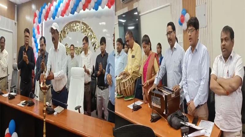 Bihar Diwas-2025 : बिहार के जिलों में कहीं प्रभात फेरी तो कहीं सांस्कृतिक कार्यक्रम Bihar Diwas-2025 : बिहार के जिलों में कहीं प्रभात फेरी तो कहीं सांस्कृतिक कार्यक्रम