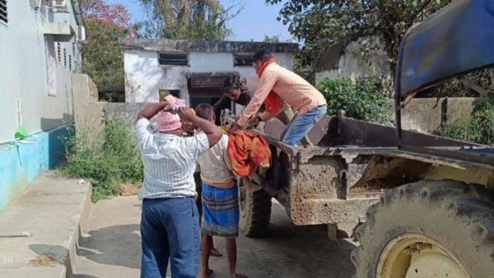 खेत गई थी महिला अचानक हो गई लापता, मिली मृत