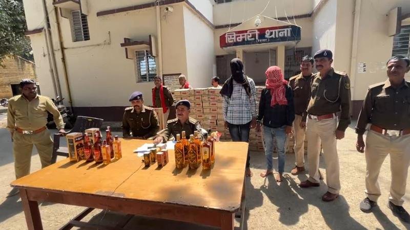 Holi आते ही एक्शन में तस्कर, भारी मात्रा में शराब के साथ 2 गिरफ्तार