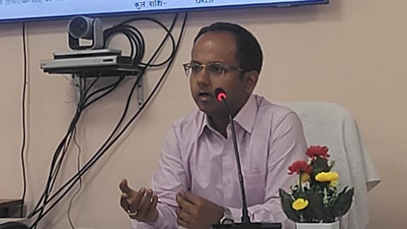 DM ने कहा- 1243.57 करोड़ की लागत से Nawada जिले को किया जाएगा विकास