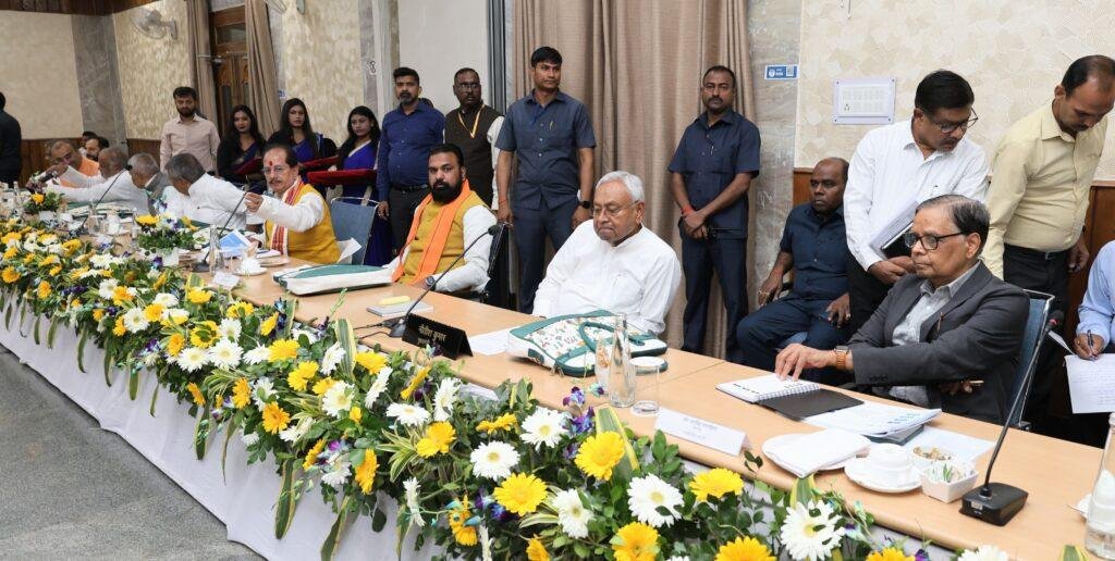 16वें वित्त आयोग की बैठक में शामिल हुए मुख्यमंत्री नीतीश | 22Scope News Nitish Finace 22Scope News