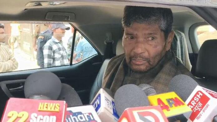 पशुपति ने तेजस्वी के बयान का किया समर्थन, कहा- हटना चाहिए ताड़ी से बैन
