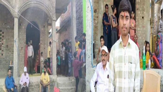 Sitamarhi Student मैट्रिक Result : सिलाई करने वाला का बेटा ने पूरे बिहार में लाया 7वां स्थान, घर में खुशी