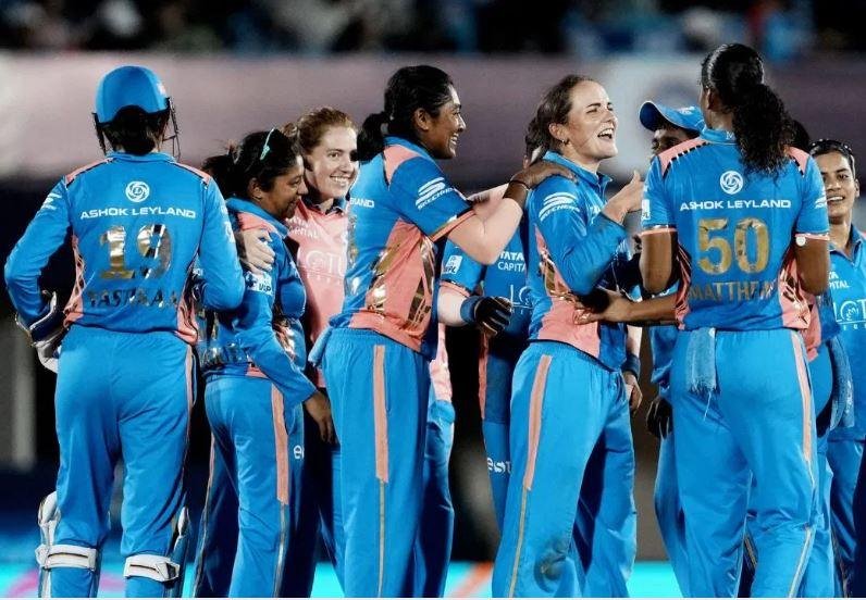 WPL जीतने के बाद मुंबई इंडियंस की खिलाड़ी